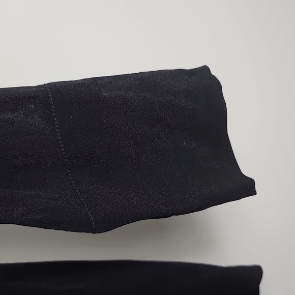 OLIVACEOUS Gauze Flowy Long Sleeve Button Down Blouse in Black Size Large - Picture 9 of 16